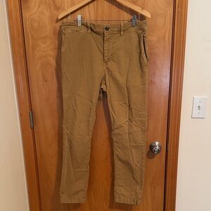 American Eagle Outfitters Men's Khaki Chinos 33x30